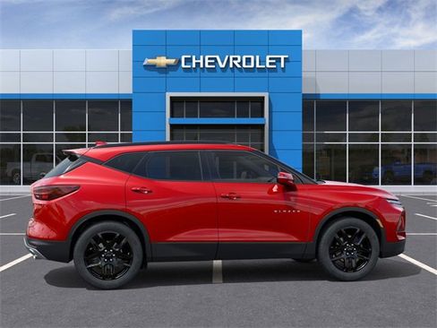 New 2025 Chevrolet Blazer LT w/ Sound & Technology Package image 5