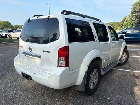 Used 2011 Nissan Pathfinder Silver AWD/4WD image 3