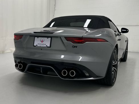 Used 2024 Jaguar F-TYPE R image 13