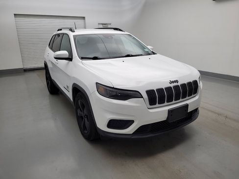 Used 2021 Jeep Cherokee Latitude FWD image 13