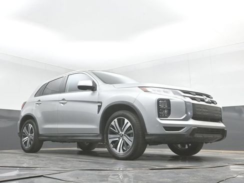 Used 2024 Mitsubishi Outlander Sport ES AWD/4WD image 40