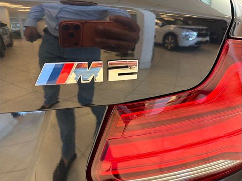 Used 2018 BMW M2 RWD image 29