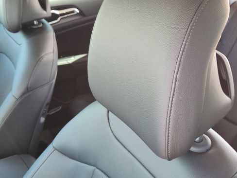 New 2026 Kia Sportage SX image 10