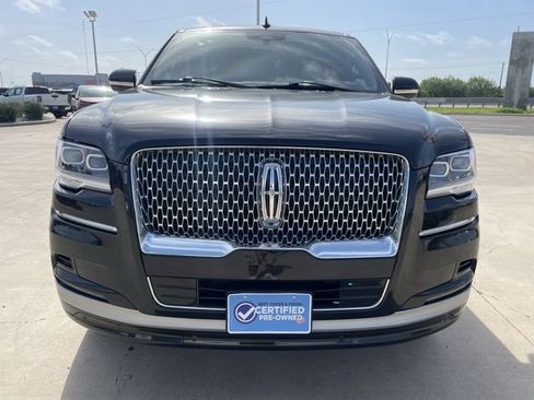 Used 2023 Lincoln Navigator L Reserve image 9