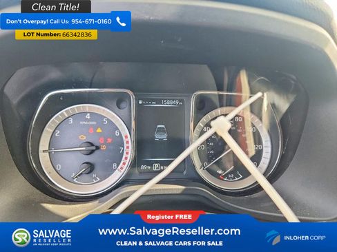 Used 2018 Nissan Titan SV w/ SV Convenience Package RWD image 12