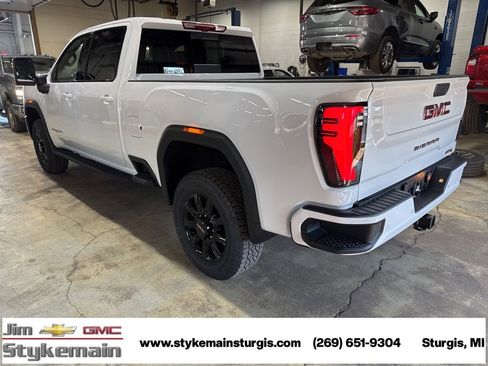 New 2026 GMC Sierra 3500 AT4 w/ AT4 Premium Plus Package image 6