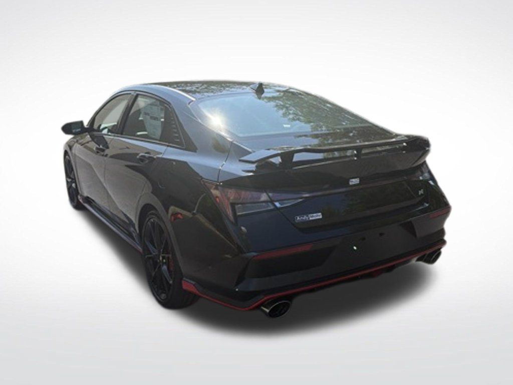 New 2026 Hyundai Elantra N FWD image 7