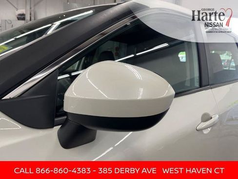 Certified 2023 Nissan Rogue SV AWD/4WD image 7