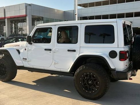 Used 2019 Jeep Wrangler Unlimited Rubicon AWD/4WD image 22