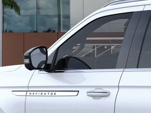 New 2026 Lincoln Navigator L Reserve AWD/4WD image 47