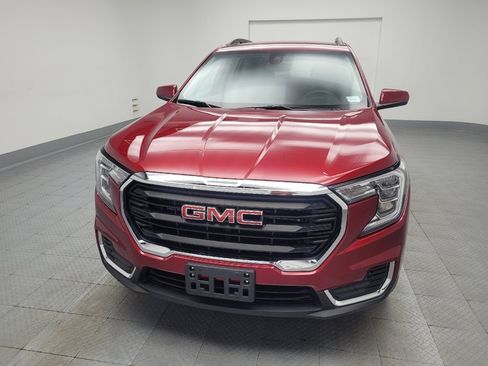 Used 2023 GMC Terrain SLE w/ Driver Convenience Package image 15