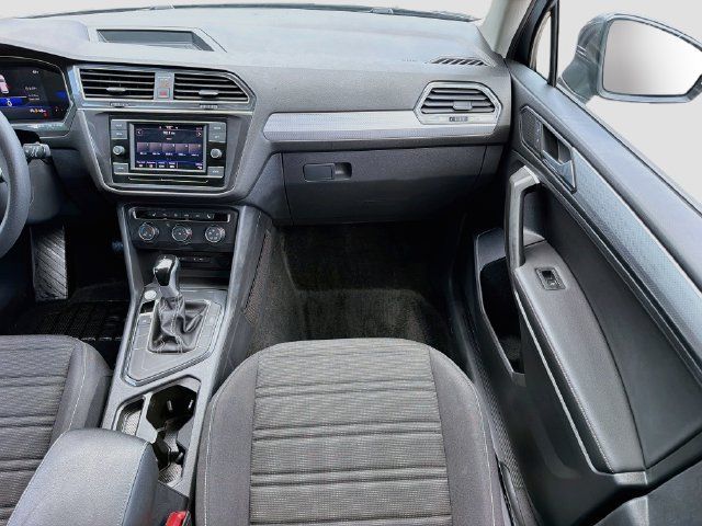 Used 2023 Volkswagen Tiguan S FWD image 17