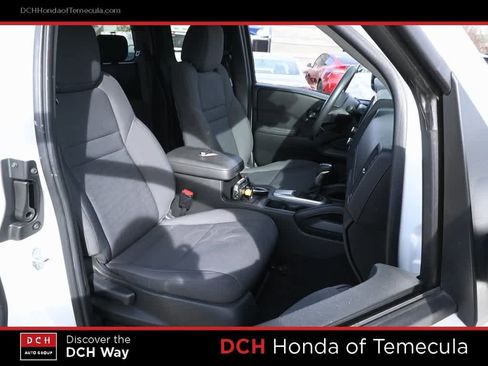 Used 2024 Nissan Frontier S image 20