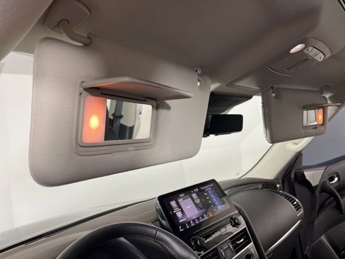 Used 2024 Nissan Armada Platinum w/ Captain's Chairs Package image 39