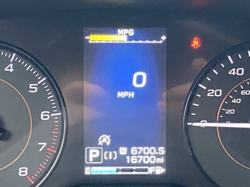 Used 2023 Subaru Crosstrek 2.0i Premium image 12