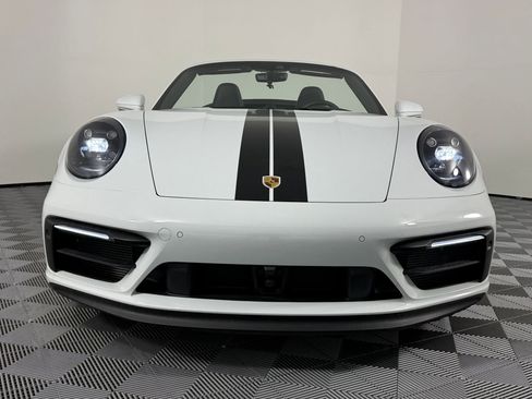 Certified 2022 Porsche 911 Carrera GTS image 5
