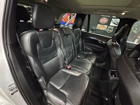 Used 2016 Volvo XC90 T6 Momentum w/ Momentum Plus Package image 16
