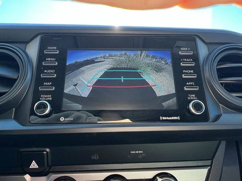 Used 2022 Toyota Tacoma SR image 21