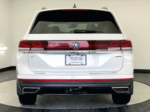 New 2026 Volkswagen Atlas SE image 5