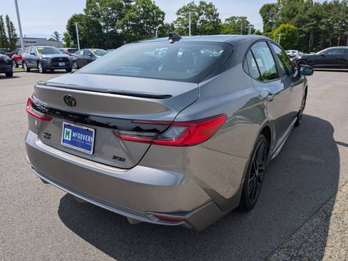 Used 2025 Toyota Camry XSE AWD/4WD image 6