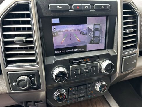 Used 2020 Ford F150 Limited image 14