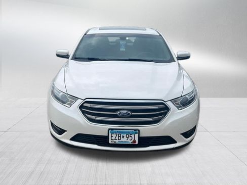 Used 2019 Ford Taurus SEL w/ Equipment Group 201A FWD image 4