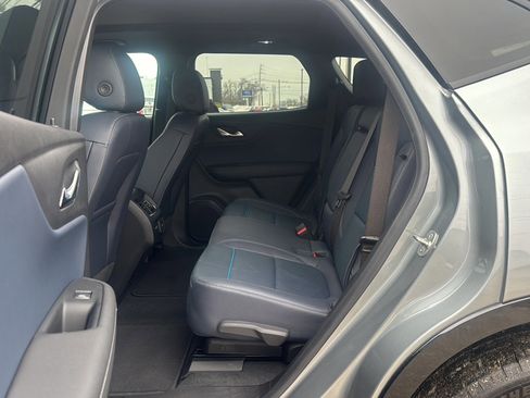 Used 2024 Chevrolet Blazer RS w/ Driver Confidence II Package image 18