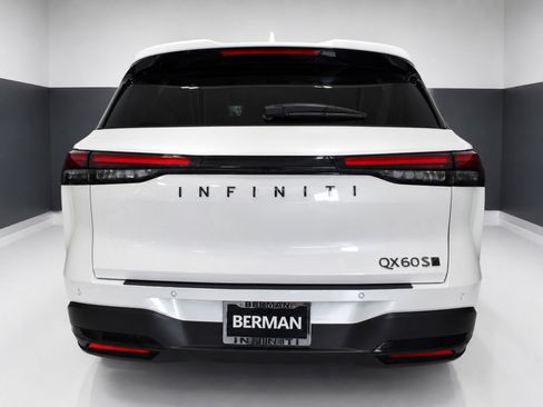 Used 2026 INFINITI QX60 Sport w/ Dark Cargo Package AWD/4WD image 9