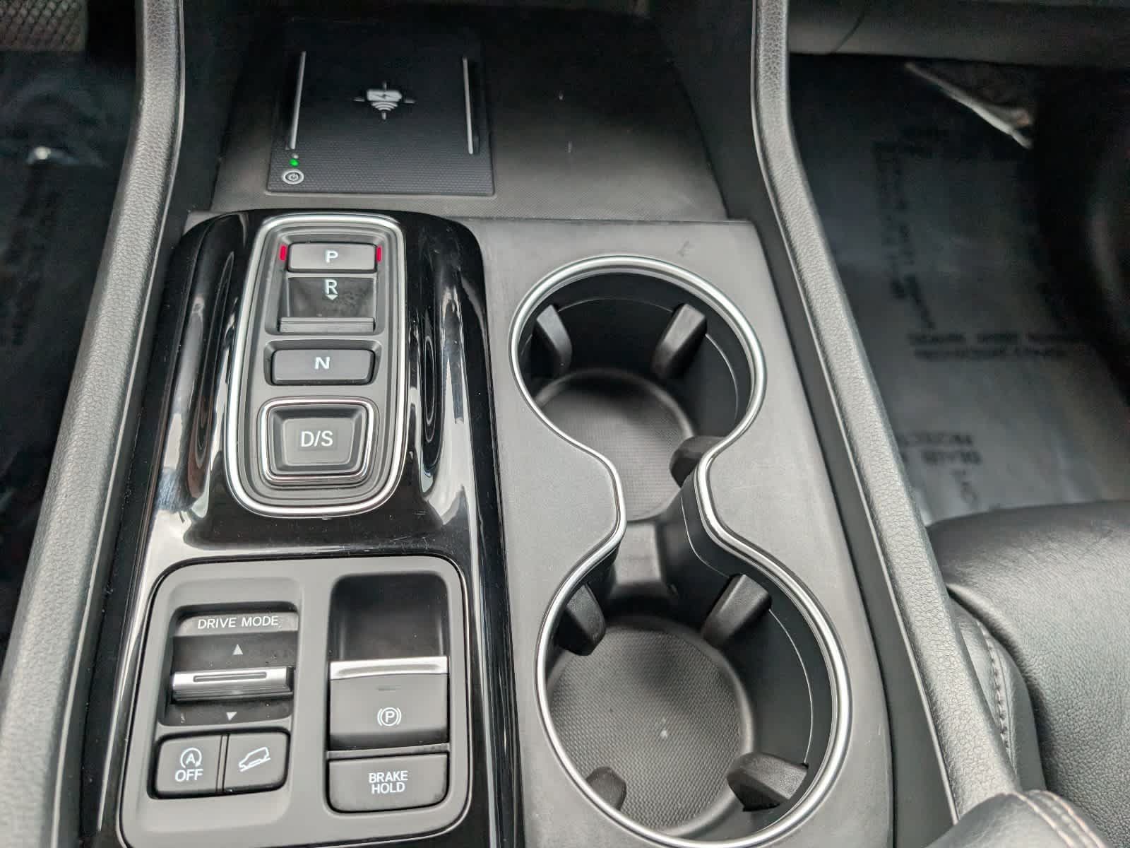Used 2024 Honda Pilot Touring image 28