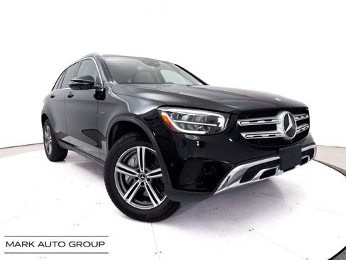 Used 2020 Mercedes-Benz GLC 350e 4MATIC image 2