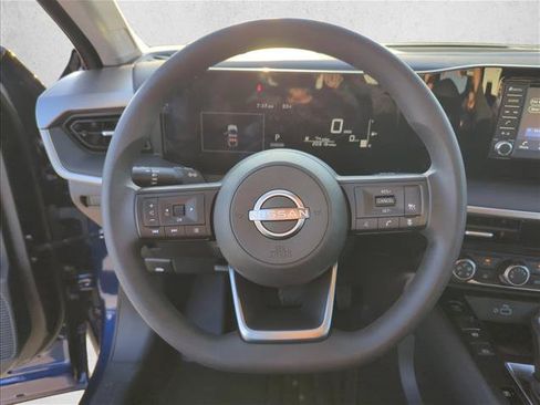 Used 2025 Nissan Kicks S FWD image 15