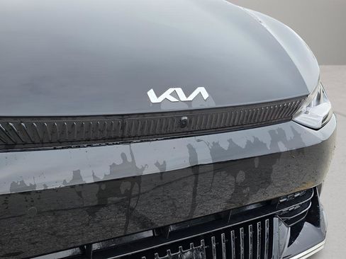 Used 2024 Kia EV6 Wind w/ Wind Technology Package image 9