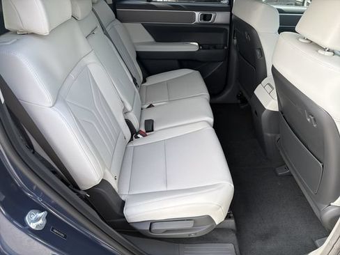 New 2026 Hyundai Santa Fe SEL FWD image 15