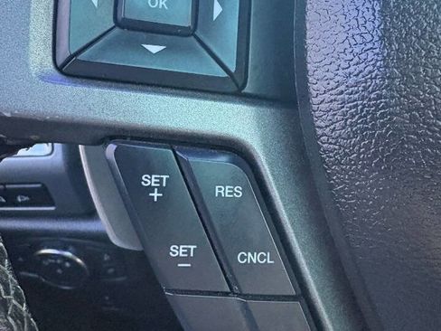 Used 2017 Ford F150 Raptor w/ Equipment Group 802A Luxury image 22