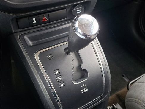 Used 2016 Jeep Patriot Sport w/ Power Value Group image 14