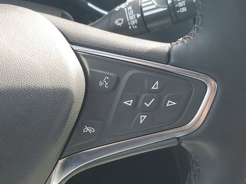 Certified 2024 Chevrolet Equinox LT FWD image 23