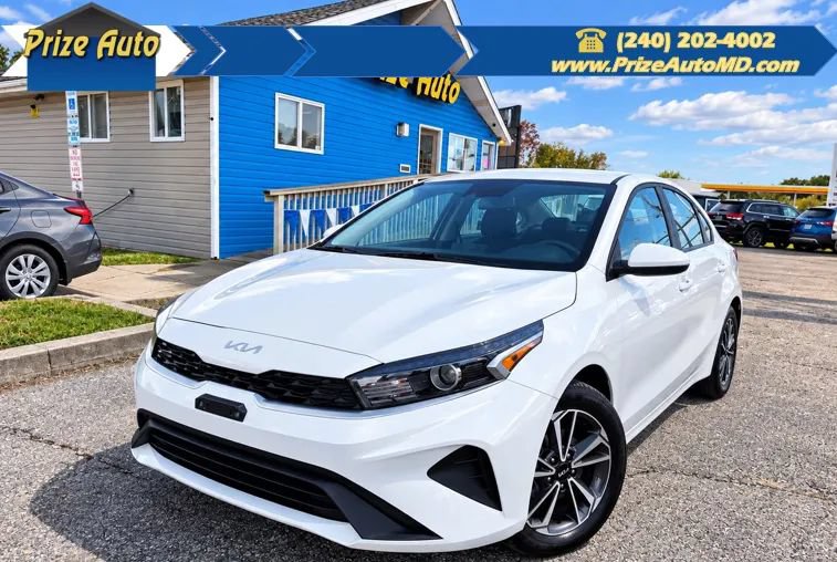 Used 2024 Kia Forte LXS FWD image 1