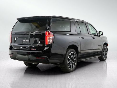 Used 2024 Chevrolet Suburban RST w/ Luxury Package AWD/4WD image 5