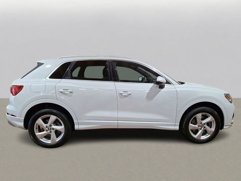 Used 2019 Audi Q3 2.0T Premium Plus w/ Premium Plus Package image 4
