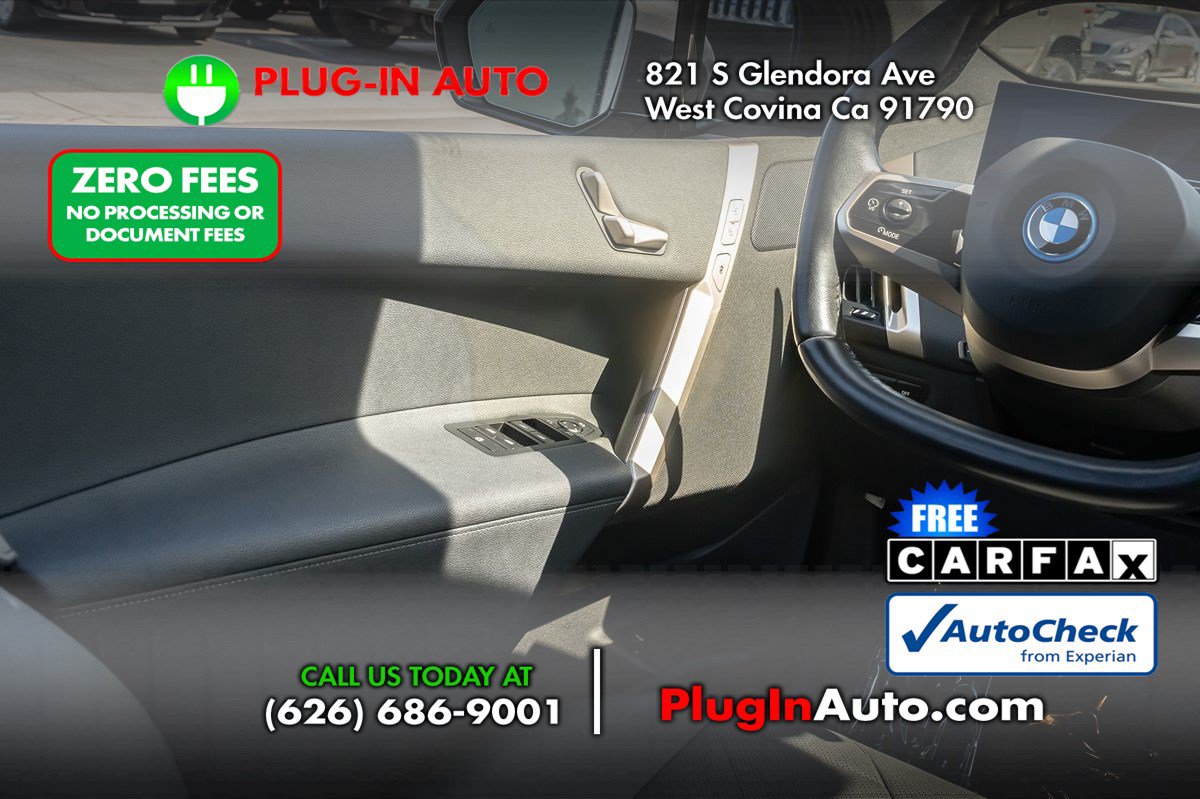Used 2024 BMW iX xDrive50 AWD/4WD image 16