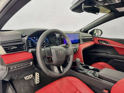 Used 2026 Toyota Camry XSE w/ Premium Plus Package FWD image 14