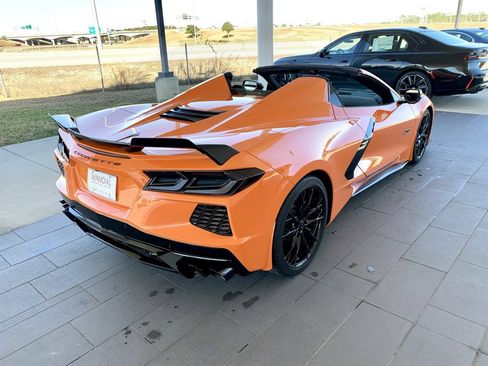 Used 2023 Chevrolet Corvette Stingray w/ Z51 Performance Package image 44