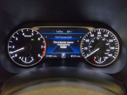 Used 2024 Nissan Sentra SV FWD image 23