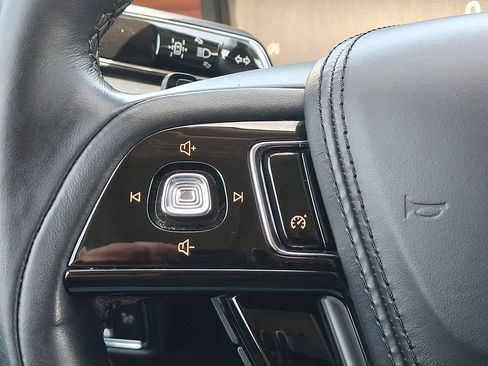 Used 2023 Lincoln Aviator Reserve w/ Elements Package Plus AWD/4WD image 23
