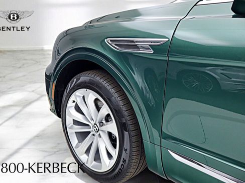 New 2025 Bentley Bentayga Extended Wheelbase image 5