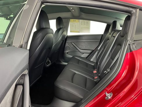 Used 2022 Tesla Model 3 Long Range AWD/4WD image 13