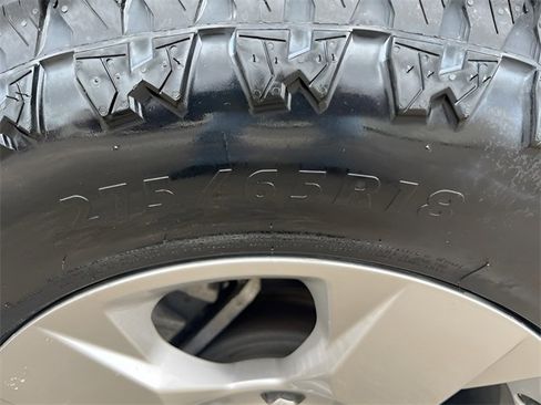 Used 2022 RAM 1500 Lone Star image 11