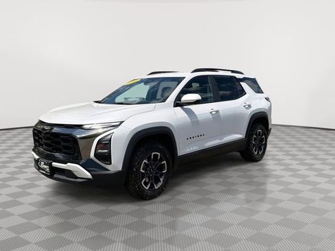 Certified 2025 Chevrolet Equinox ACTIV w/ Safety and Technology Package FWD image 5