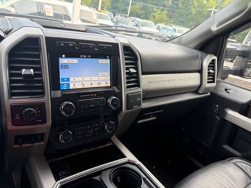 Used 2019 Ford F350 Lariat w/ Lariat Ultimate Package AWD/4WD image 36