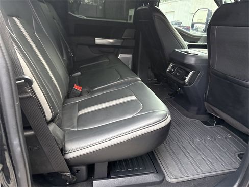 Used 2024 Ford F350 Platinum image 14